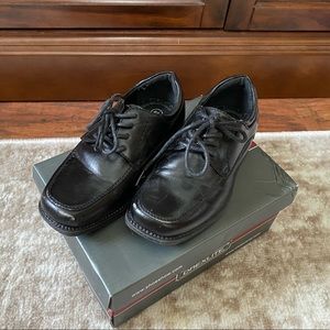Drexlite black dress shoes